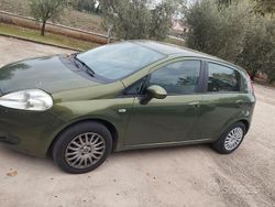 Verde Usata 2006 Fiat Grande Punto Due volumi | 2000 €