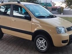 Giallo Usata 2008 Fiat Panda 4x4 Climbing Due volumi | 8590 € (Cara)