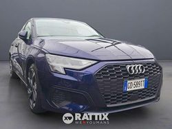 Blu navarra met Usata 2020 Audi A3 Business Tre volumi | 23.221 € (Buon prezzo)