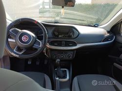 Oro Usata 2019 Fiat Tipo Opening Edition Tre volumi | 11.000 € (Cara)