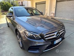 Grigio Usata 2017 Mercedes E220 Tre volumi | 21.000 € (Molto cara)