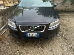 Nero Usata 2012 Volvo V70 Station wagon | 5000 € (Molto cara)
