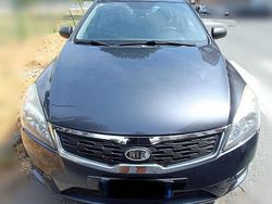 Grigio Usata 2010 Kia Ceed Sportswagon Station wagon | 2950 €