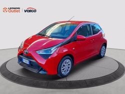 Rosso Usata 2021 Toyota Aygo Cool Due volumi | 11.500 € (Buon prezzo)