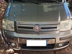 Grigio Usata 2010 Fiat Panda Dynamic Due volumi | 3500 € (Buon prezzo)