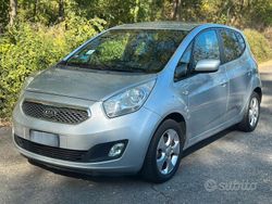 Grigio Usata 2010 Kia Venga Due volumi | 2500 € (Buon prezzo)