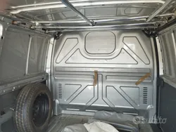 Usata 2002 Mercedes Vito Monovolume | 5000 €
