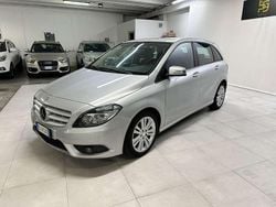 Grigio Usata 2013 Mercedes B180 Premium Monovolume | 6500 € (Buon prezzo)