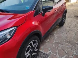 Usata 2016 Renault Captur SUV | 11.800 €