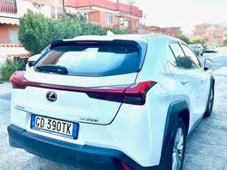 Usata 2020 Lexus UX SUV | 22.000 € (Buon prezzo)