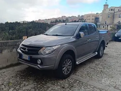 Usata 2017 Mitsubishi L200 Pick-up | 27.000 € (Cara)