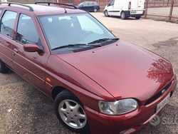 Rosso Usata 1997 Ford Escort Ghia Station wagon | 2800 €