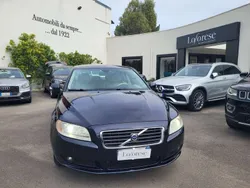 Blu metallizzato Usata 2007 Volvo S80 Executive Tre volumi | 3800 €
