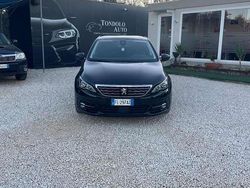 Nero Usata 2017 Peugeot 308 GT-line Tre volumi | 10.500 € (Buon prezzo)