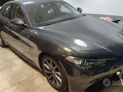 Usata 2016 Alfa Romeo Giulia Business Tre volumi | 19.000 € (Buon prezzo)