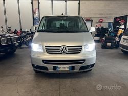 Grigio Usata 2007 VW Caravelle Monovolume | 15.990 €