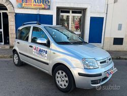 Grigio Usata 2011 Fiat Panda Tre volumi | 4950 € (Buon prezzo)
