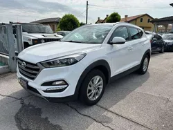 Bianco Usata 2015 Hyundai Tucson Comfort SUV | 9500 € (Buon prezzo)