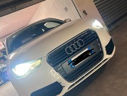 Usata 2011 Audi A1 Attraction Tre volumi | 7500 € (Ottimo prezzo)
