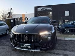 Nero Usata 2017 Maserati Levante SUV | 44.999 € (Buon prezzo)