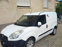Bianco Usata 2015 Fiat Doblò Monovolume | 7990 € (Buon prezzo)