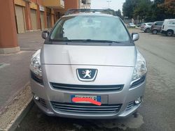 Grigio Usata 2014 Peugeot 5008 Active Monovolume | 7300 € (Cara)