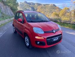 Rosso Usata 2018 Fiat Panda Lounge Tre volumi | 9300 € (Cara)