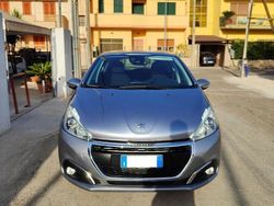 Argento(met.) Usata 2019 Peugeot 208 Signature Sky Due volumi | 9500 € (Buon prezzo)