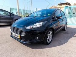 Nero Usata 2014 Ford Fiesta Individual Due volumi | 5790 € (Buon prezzo)