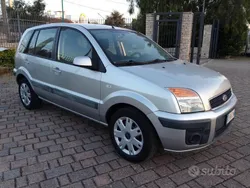 Grigio Usata 2008 Ford Fusion Tre volumi | 2500 € (Buon prezzo)