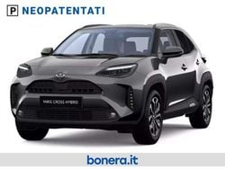 Dark grey met Nuova 2026 Toyota Yaris Cross Trend SUV | 29.200 € (Buon prezzo)