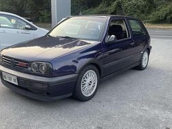 Blu/azzurro Usata 1995 VW Golf III Edition Tre volumi | 4499 €