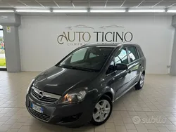Grigio Usata 2013 Opel Zafira Monovolume | 3500 € (Super prezzo)