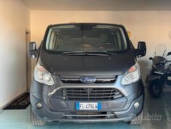 Grigio Usata 2017 Ford Tourneo Titanium Monovolume | 19.999 € (Super prezzo)