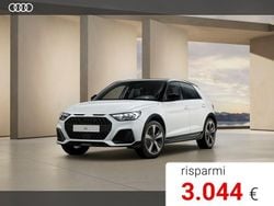 Bianco ghiacciaio metallizzato nero mito Nuova 2025 Audi A1 Comfort Tre volumi | 32.200 € (Buon prezzo)