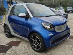 Blu/azzurro Usata 2015 Smart ForTwo Coupé Proxy Due volumi | 12.700 € (Molto cara)