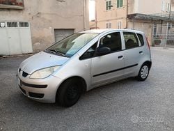 Usata 2005 Mitsubishi Colt Due volumi | 800 € (Buon prezzo)