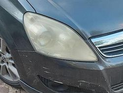 Usata 2010 Opel Zafira Monovolume | 500 €