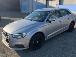 Argento Usata 2017 Audi A3 Business Tre volumi | 13.500 € (Ottimo prezzo)