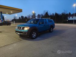 Blu Usata 2009 Nissan Navara Pick-up | 9900 €