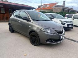 Grigio Usata 2021 Lancia Ypsilon Silver Due volumi | 10.990 € (Buon prezzo)