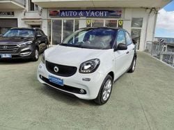 Bianco Usata 2015 Smart ForFour Passion Due volumi | 10.000 € (Buon prezzo)