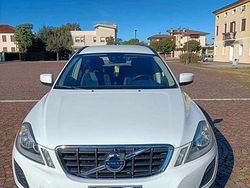 Usata 2012 Volvo XC60 Kinetic SUV | 6999 € (Ottimo prezzo)