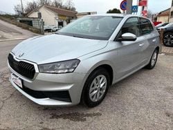 Argento Usata 2023 Skoda Fabia Ambition Due volumi | 13.880 € (Buon prezzo)