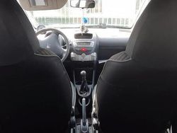 Blu Usata 2013 Peugeot 107 Due volumi | 5500 € (Buon prezzo)