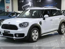 Bianco Usata 2018 Mini One D Countryman Business SUV | 20.900 € (Cara)