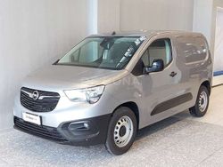 Kontrast grey metallizzato Nuova 2025 Opel Combo-e Life Edition Furgone | 23.688 €