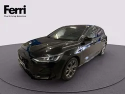 Llagate black Usata 2022 Ford Focus ST-Line X Tre volumi | 17.240 € (Buon prezzo)