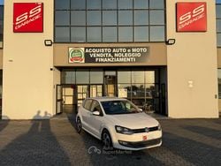 Bianco Usata 2011 VW Polo Comfortline Tre volumi | 5900 € (Buon prezzo)
