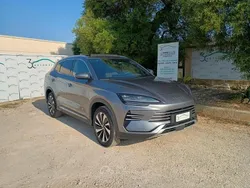 Gray Nuova 2025 BYD Seal U Design SUV | 37.900 €